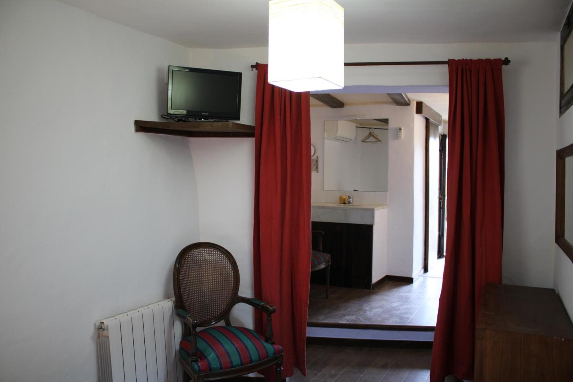 Apartaments Rurals Ai Manyac San Miguel de Cruilles Eksteriør bilde